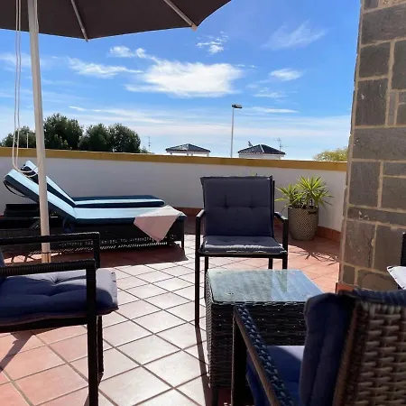 Villa Lovely 3 Bedroom With Com Pool Ld502